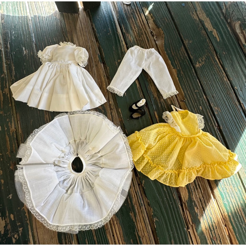 Madame Alexander Little Women Amy Doll Clothes Outfit Set Yellow Swiss Dot Dress